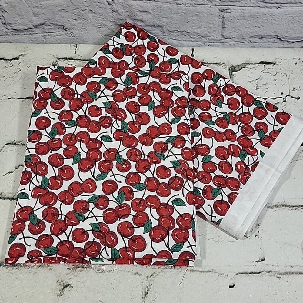 Vintage Cherry Print Cotton Fabric 2 Cut Pieces 1yard And 1.5 Yards Sew Crafts‎